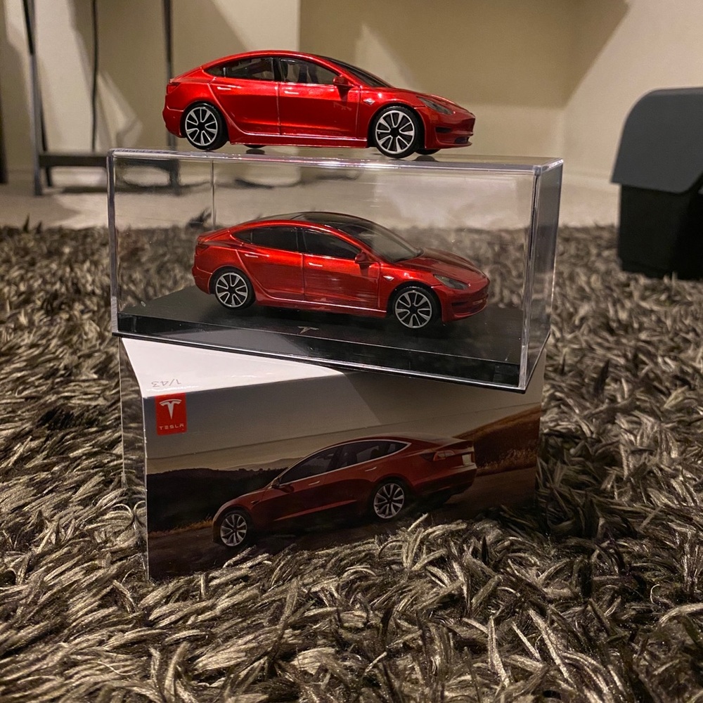 Tesla Model 3 Replica Die-cast Rare Exclusive